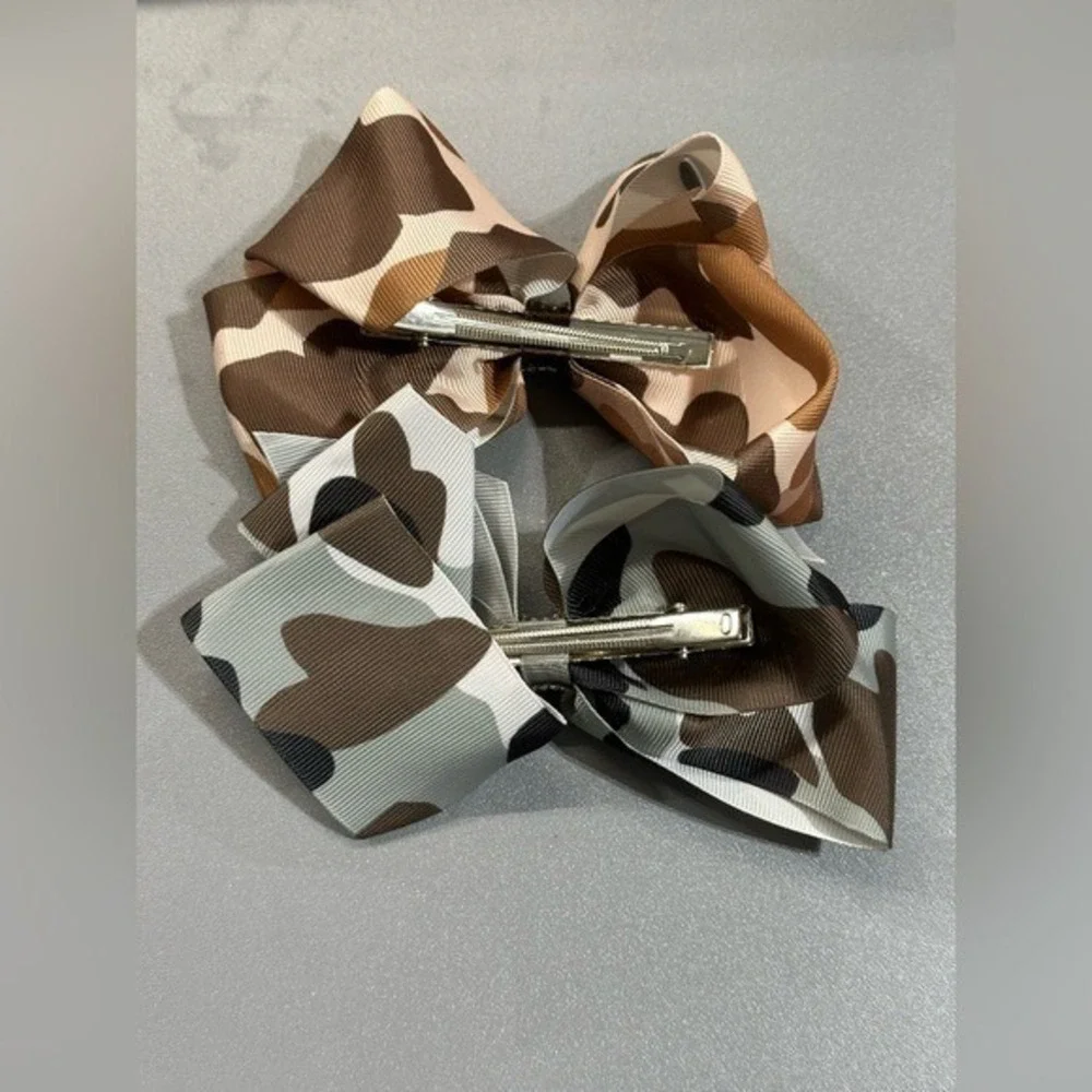 NEW‎ Hair Bow Clip Accessories CAMO set of 2